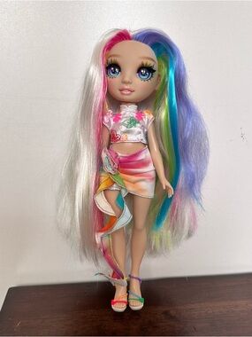 Rainbow-Style Amaya Doll with Multicolor Hair
